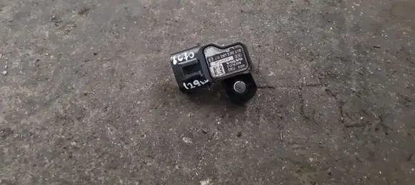 Volvo XC70 Air pressure sensor 0261230219