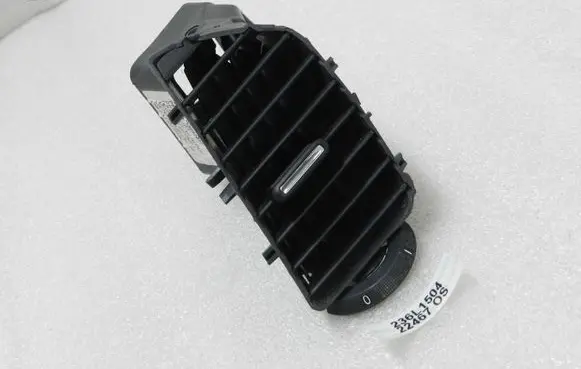 Opel Insignia A Dash center air vent grill 13282237 1814802