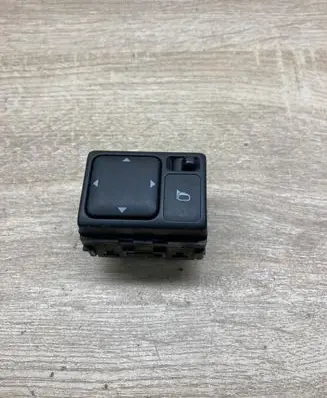 Nissan X-Trail T31 Wing mirror switch 040416