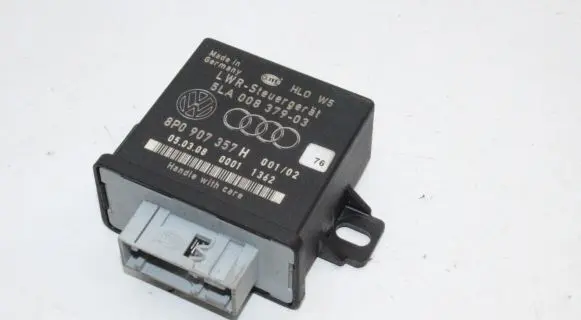Audi TT TTS Mk2 Light module LCM 8P0907357H