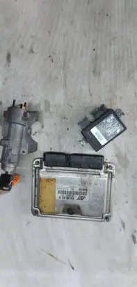 Ford Galaxy Engine ECU kit and lock set 038906019LR 0281011143