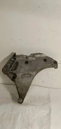 Volkswagen Golf VI Engine mounting bracket 03L199207