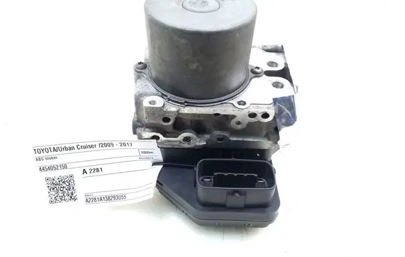 Toyota Urban Cruiser (XP110) ABS Pump 4454052150
