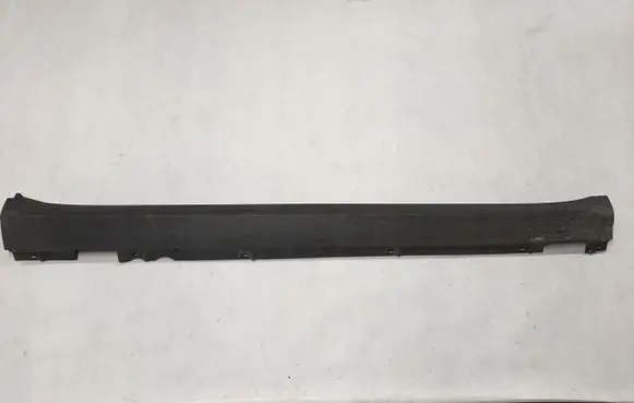 Porsche Macan (95B) Sill 95B853554B