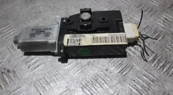 Nissan Maxima A34 Sunroof motor/actuator 912957Y010