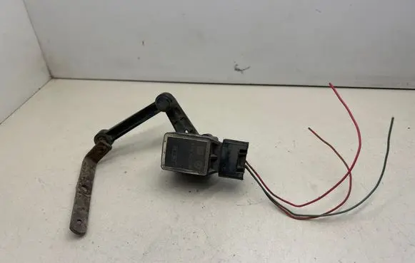 Mercedes-Benz R W251 Air suspension front height level sensor A0105427717 28706