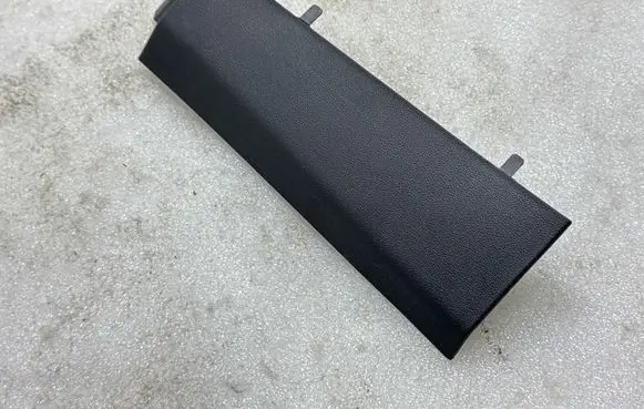 Tesla Model Y (A) pillar trim 1627213 1626110