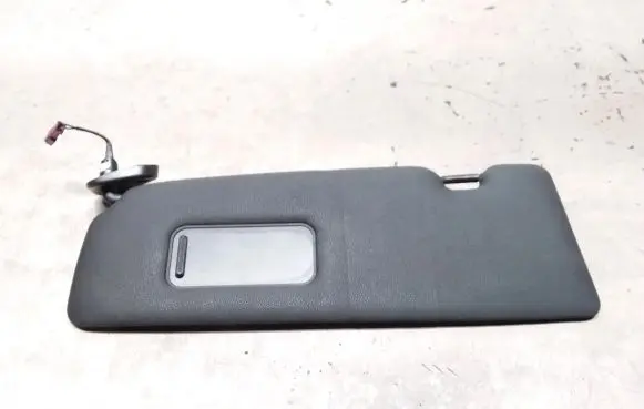 BMW 1 E81 E87 Sun visor 8036361