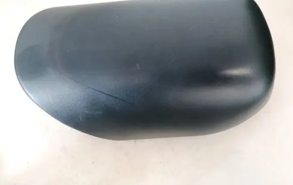 Steering wheel column trim