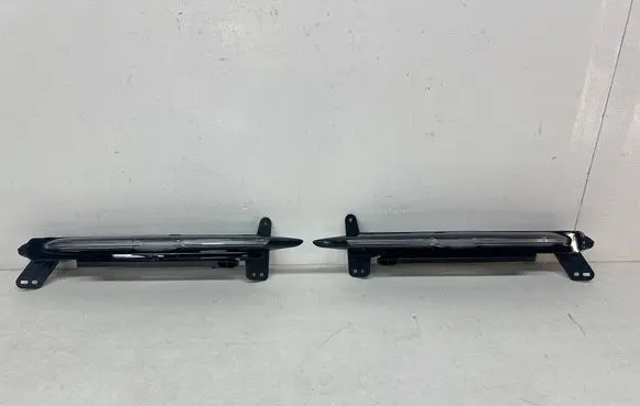 Porsche Cayenne (9Y0 9Y3) Front indicator light 9Y0953081 9Y0953082