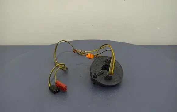 Volkswagen PASSAT B5.5 Airbag slip ring squib (SRS ring) 9024600149