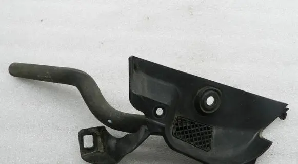 Opel Zafira C Windshield trim 20790339 39001271