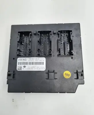 Volkswagen Golf VI Comfort/convenience module 1K0937084D