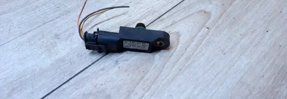 Renault Megane II Air pressure sensor 0281002566 8200168253