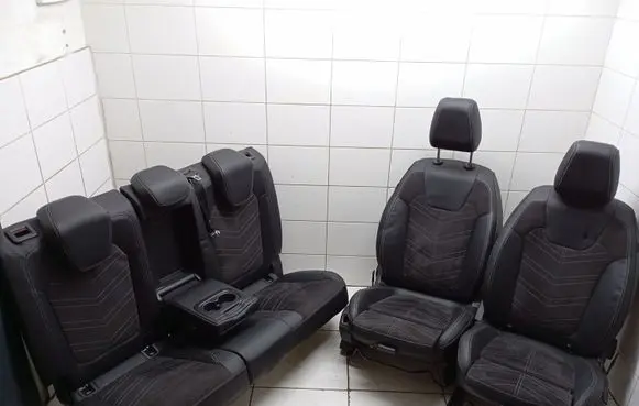 Opel Grandland X Seat set 