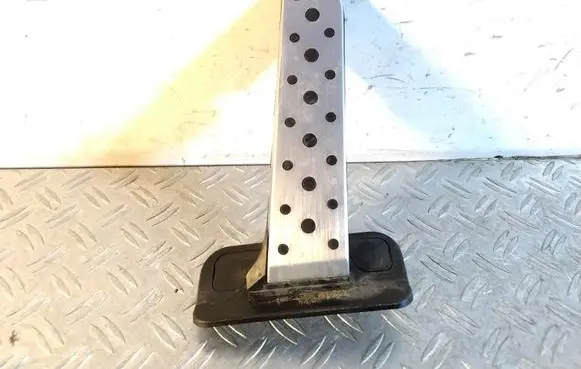 Lexus RX 450H Accelerator throttle pedal 