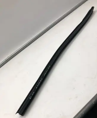 Audi A5 Rubber seal rear door window/glass 8b3839479