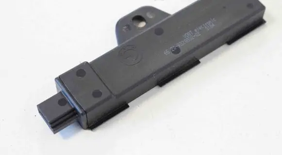 BMW 1 F20 F21 Keyless system antenna 9220832