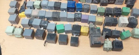 Audi 80 90 B3 Other relay 