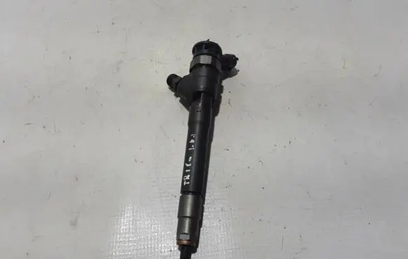 Renault Trafic III (X82) Fuel injector 0445110546