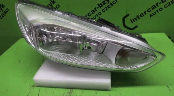 Ford Focus Headlight/headlamp