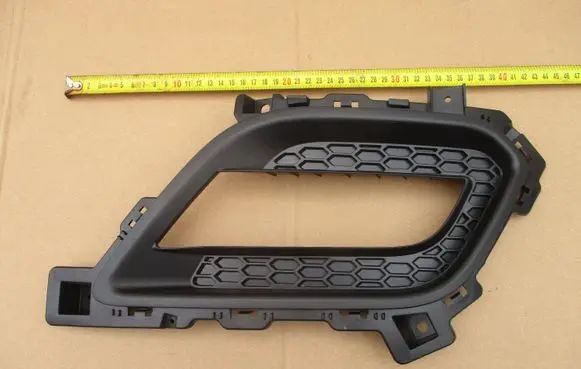 Hyundai i30 Front bumper lower grill 86683-A6500