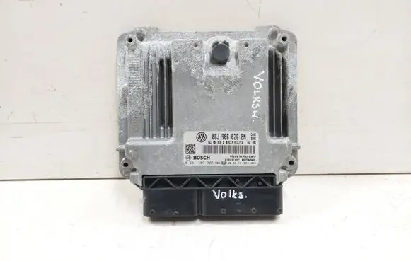 Volkswagen PASSAT B6 Engine control unit/module 06J906026BN 06J906026D 0261S04322