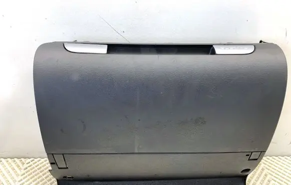 Audi A3 S3 8P Glove box set 8P1857035G