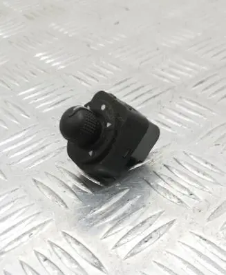 Citroen Jumper Wing mirror switch B569