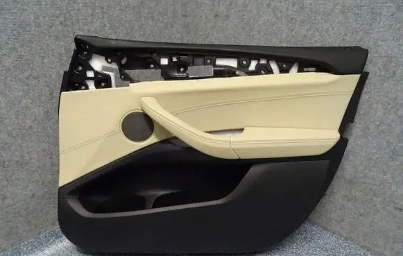 BMW X4 G02 Front door card panel trim