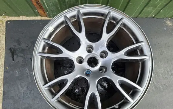 Volkswagen Transporter - Caravelle T5 R19 alloy rim 5X120