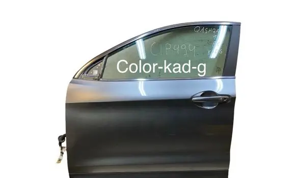 Nissan Qashqai Front door