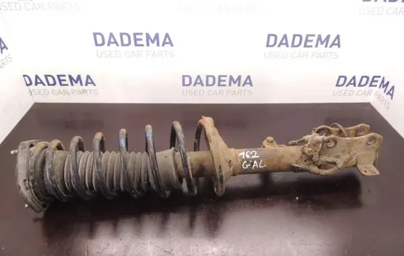 Toyota Avensis T220 Rear shock absorber with coil spring D162