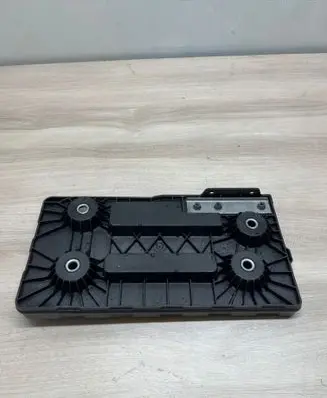 Battery tray