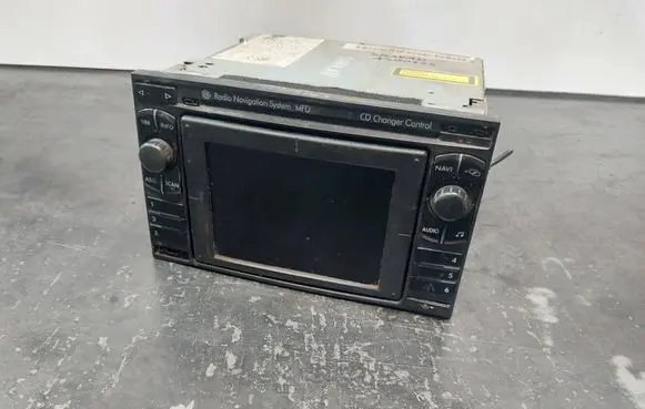 Volkswagen Sharan Radio/CD/DVD/GPS head unit 3B0035191D 7612001021