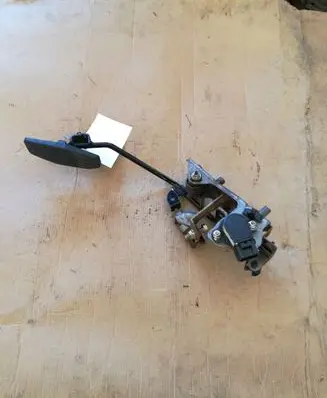 Mazda 323 F Accelerator throttle pedal CB0541AC0