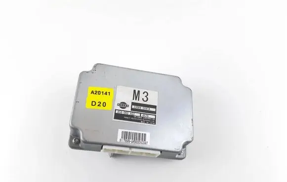 Nissan Navara D40 Transfer box differential control unit 330845X41A A58000XG3