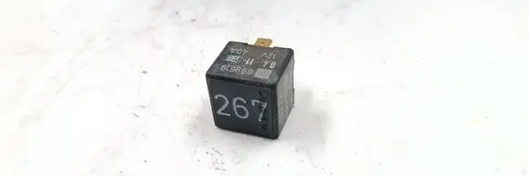 Volkswagen PASSAT B5 Other relay 443919578C