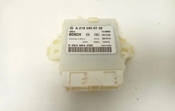 Mercedes-Benz CLS C219 Parking PDC control unit/module A2195450732
