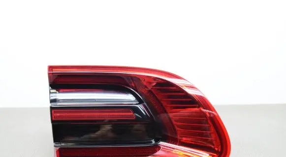 Porsche Macan (95B) Tailgate rear/tail lights 95B945093G