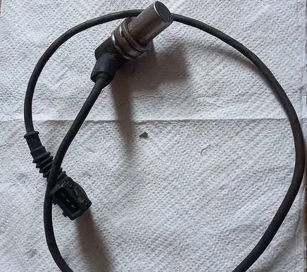 BMW 3 E46 Camshaft position sensor 1732635