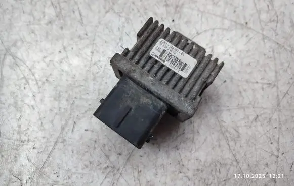 Citroen Berlingo Glow plug pre-heat relay 9663824880
