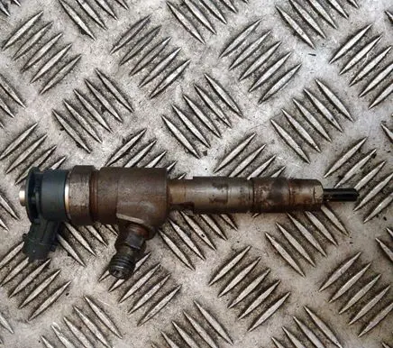 Ford Grand C-MAX Fuel injector CV6Q9F593AA