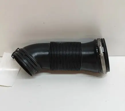 Skoda Karoq Air intake duct part 5Q0129684C