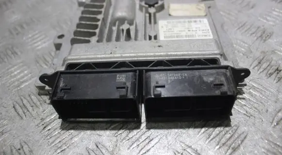 Ford Mondeo MK V Engine control unit/module 97RI010012