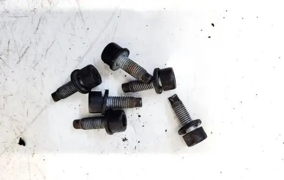 Citroen C3 Nuts/bolts 