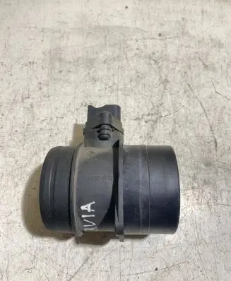 Skoda Octavia Mk2 (1Z) Mass air flow meter 074906461B