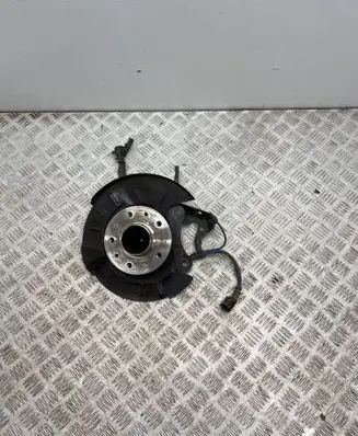 Renault Austral Rear wheel hub 