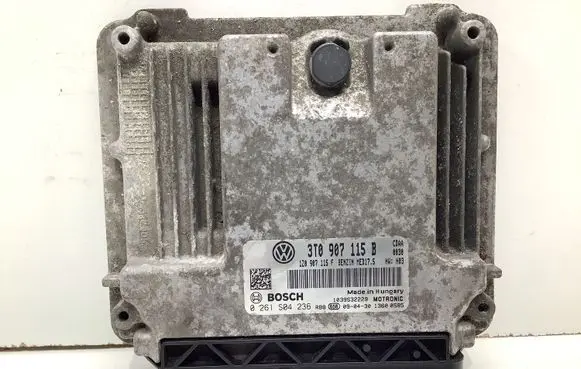 Skoda Superb B6 (3T) Engine control unit/module 3T0907115B 0261S04236 3T0907115F