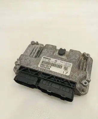 Toyota Aygo AB10 Engine control unit/module 896610H170 0261S06147 1039S40258